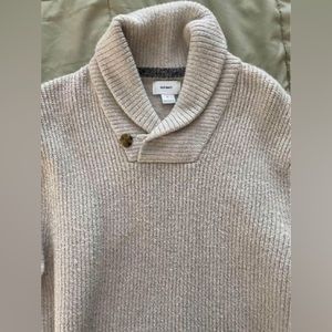 Old Navy Sweater